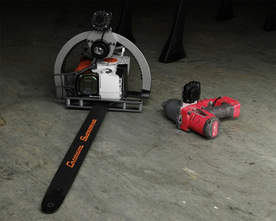 Tools designed to connect to the Threehalves robot. (Via Satyress)